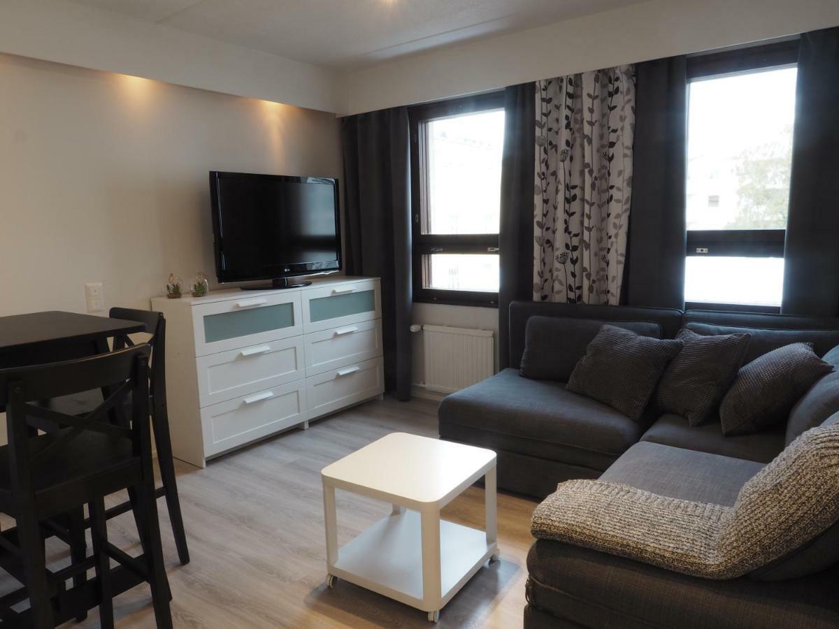 Apartment Oulu Station Bagian luar foto